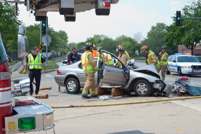 Buffalo Grove MVA accident with entrapment at Lake Cook Road and Raupp Boulevard 5-19-12